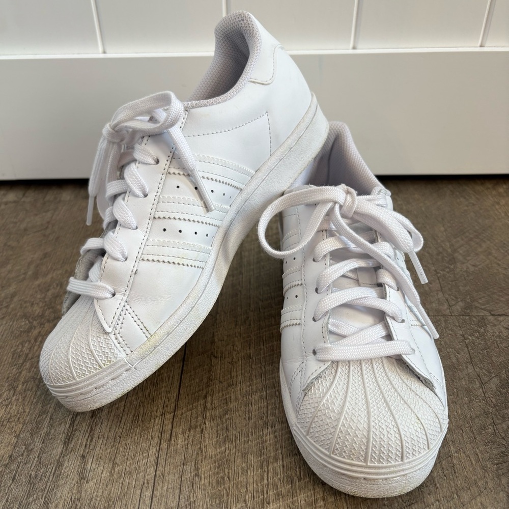 Adidas Superstar II Sneakers